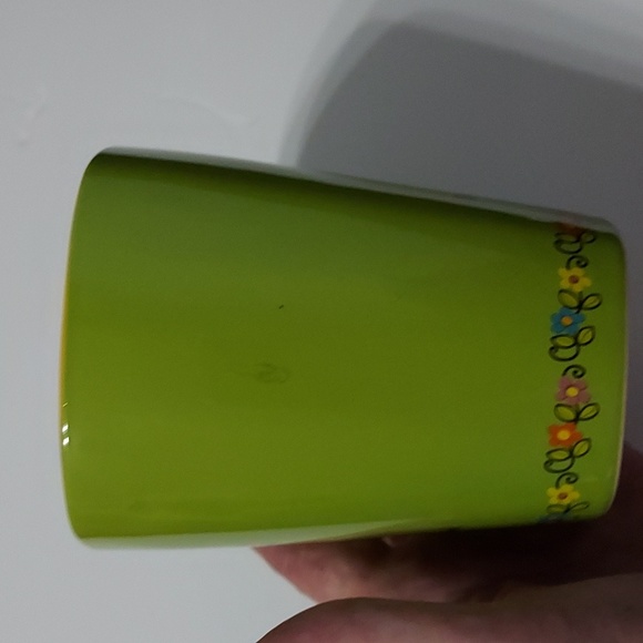 Flamingo Mug w/saying,Mulicolor,4 1/2in.Hx5in.W w/handle.minor flaws GUC,heavy - Picture 3 of 9